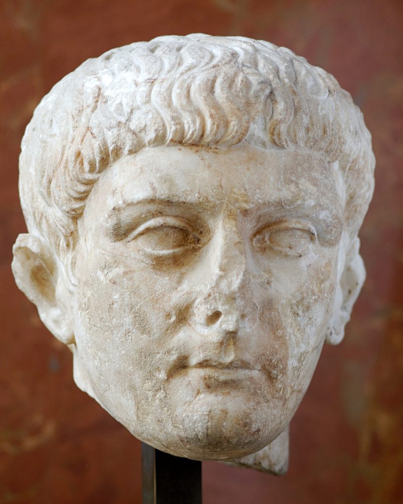 , по слухам, император Домициан завидовал его успехам