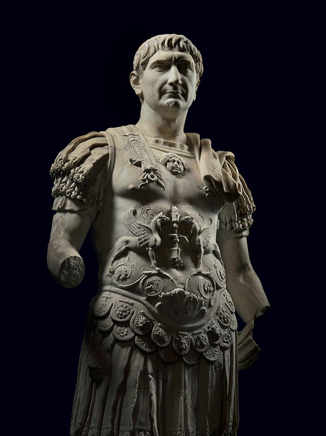 История победы Императора Траяна над могущественной варварской империей - не просто книга